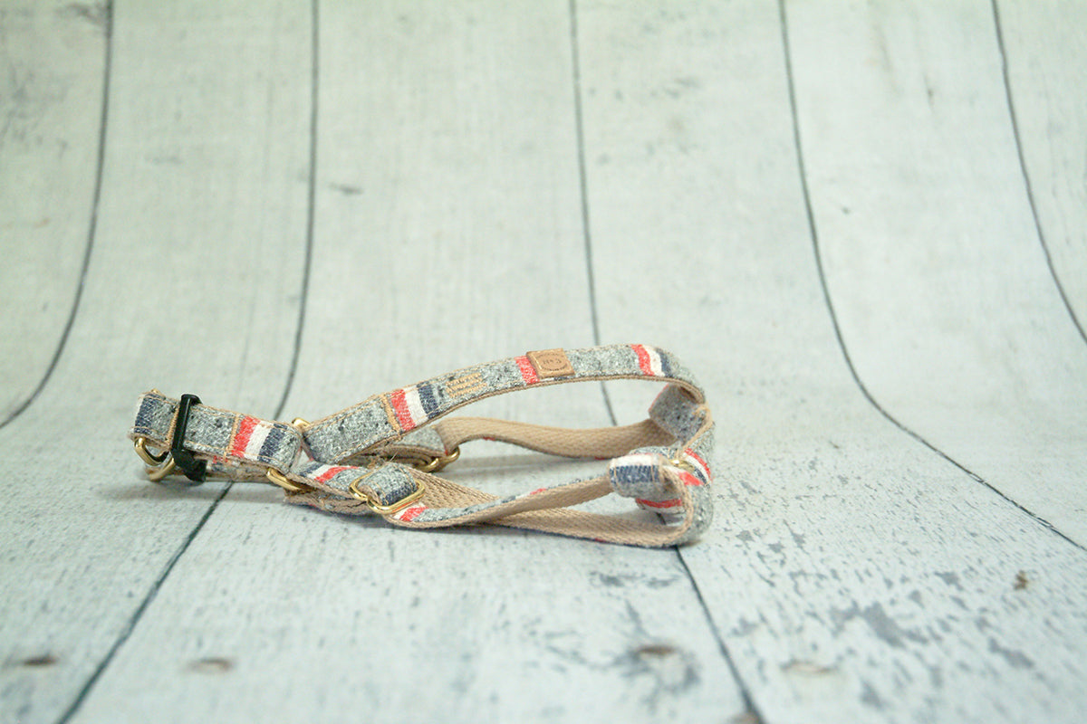3/4″ Heather Grey Stripe Harness