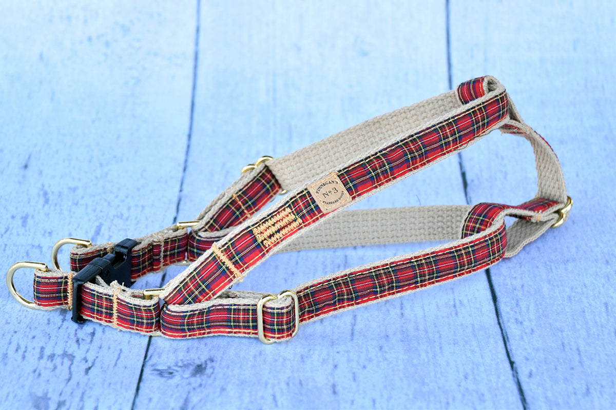 3/4″ Small Red Plaid Harness