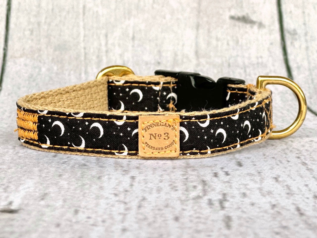3/4 Moon Collar