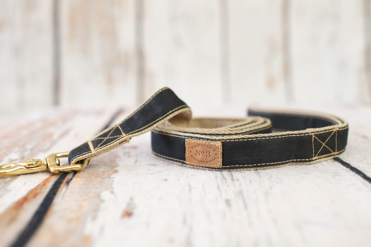 1” Tar Black Waxed Cotton Lead